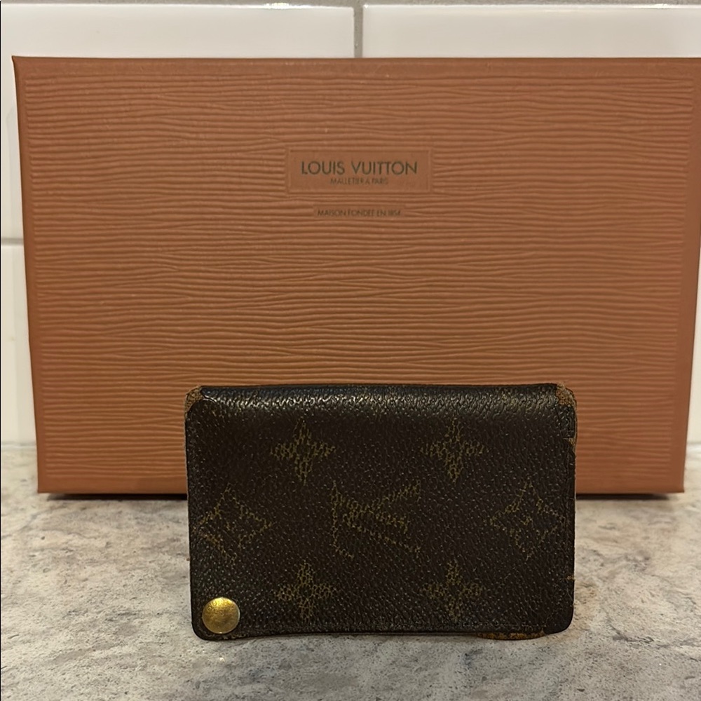 Vintage Louis Vuitton Monogram Card Holder - Picture 6 of 11